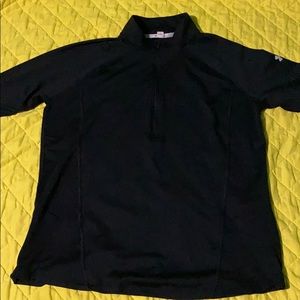 Black underarmour dry fit long sleeve shirt